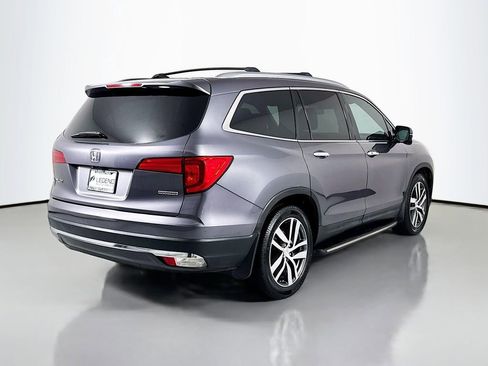 Used 2016 Honda Pilot Touring image 5