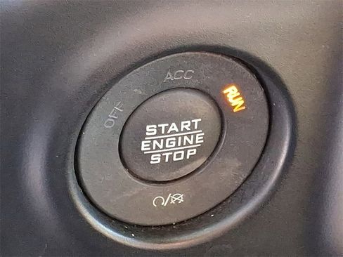 Used 2023 Jeep Wrangler Unlimited Sahara w/ Cold Weather Group image 22