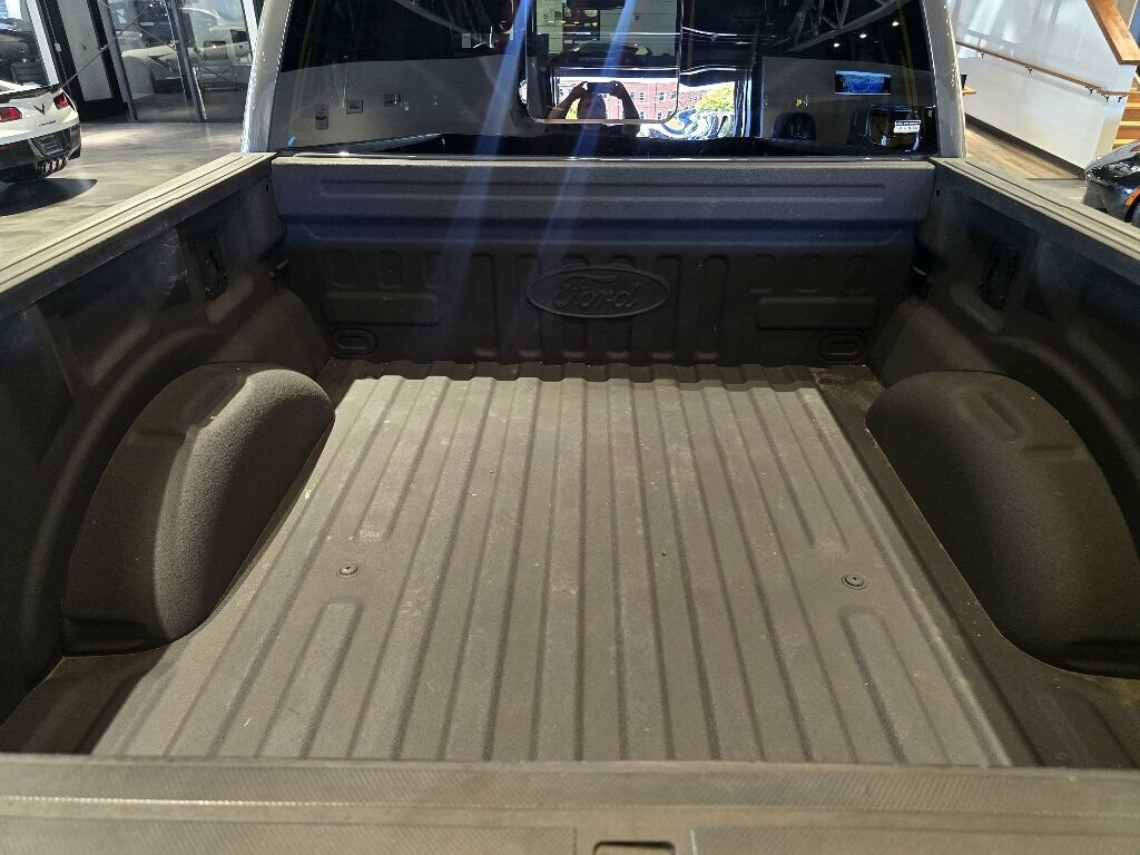 Used 2021 Ford F150 Raptor w/ Equipment Group 801A High AWD/4WD image 16
