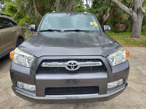 Used 2013 Toyota 4Runner Limited image 10