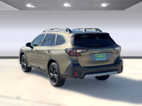 Used 2021 Subaru Outback Limited image 3