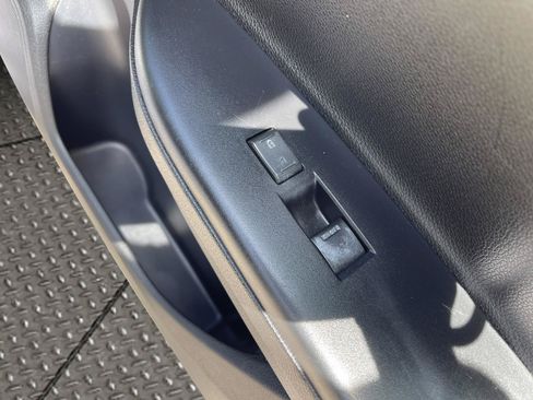 Used 2013 Honda Accord LX image 23