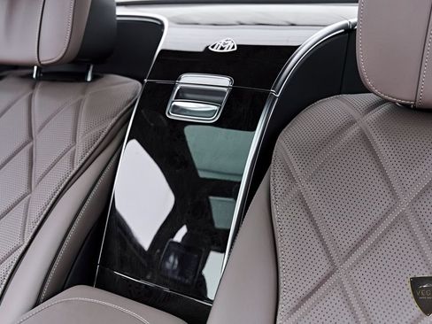 Used 2024 Mercedes-Benz Maybach S 680 4MATIC image 65
