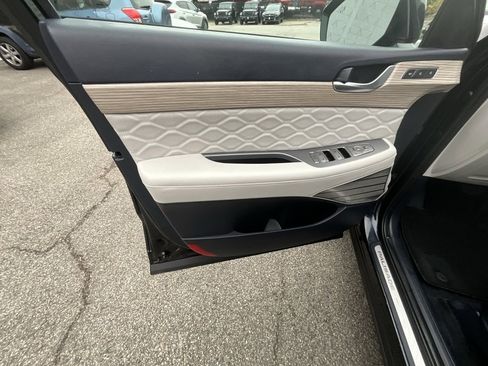 Used 2022 Hyundai Palisade Calligraphy image 8