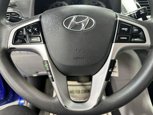 Used 2013 Hyundai Accent GLS w/ Premium Pkg FWD image 13