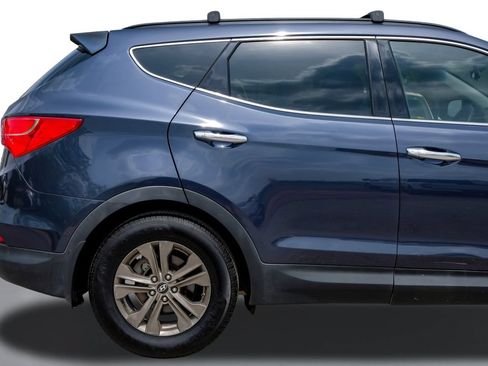 Used 2014 Hyundai Santa Fe Sport w/ Popular Equipment Package 02 FWD image 6