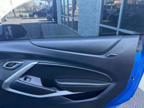 Used 2016 Chevrolet Camaro LT image 15