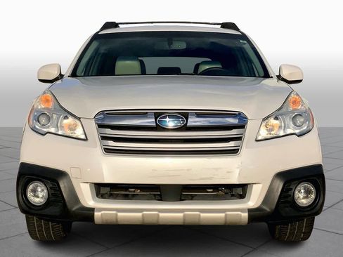 Used 2014 Subaru Outback 2.5i Limited image 3