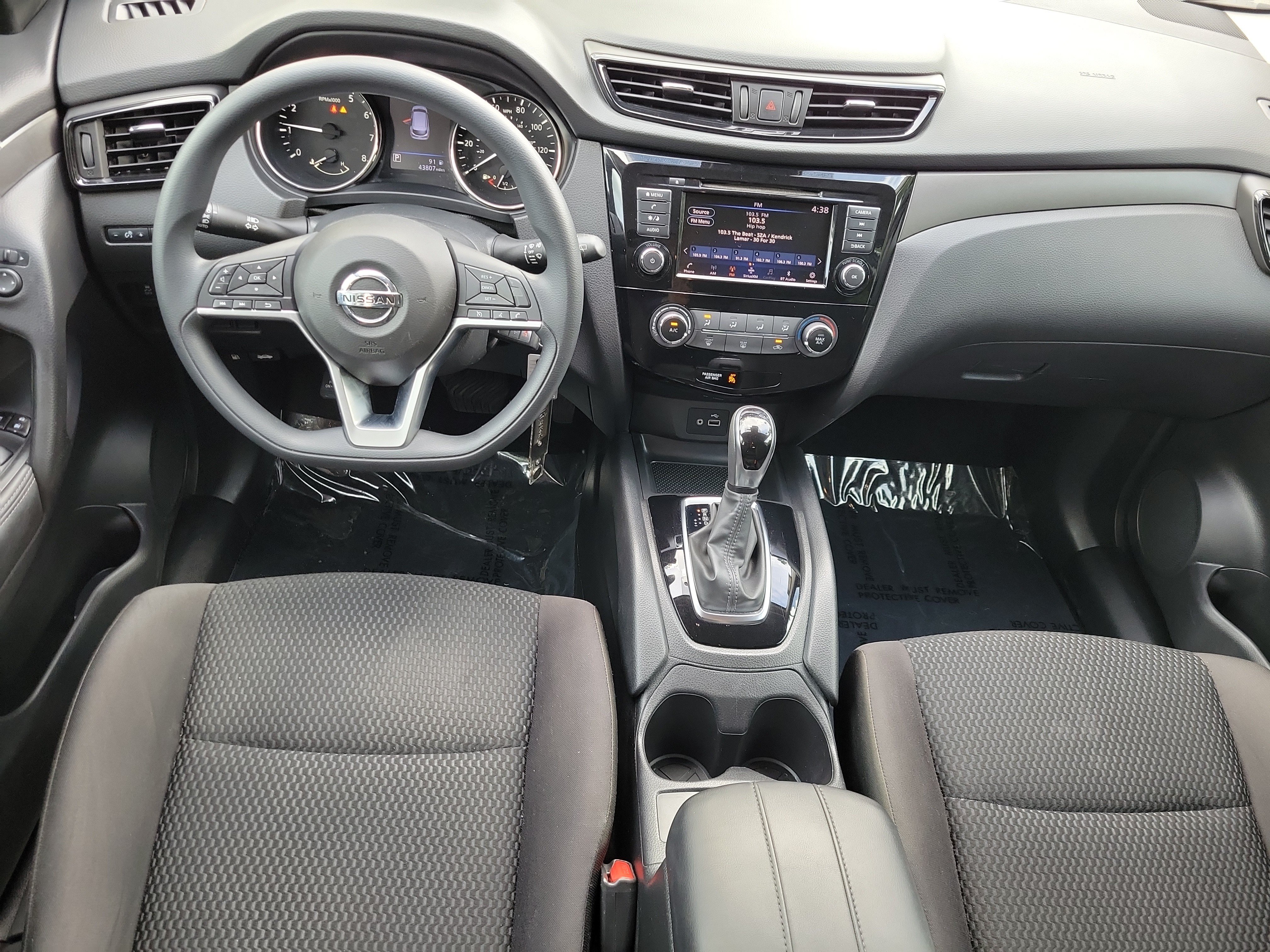 Used 2020 Nissan Rogue Sport S FWD image 8