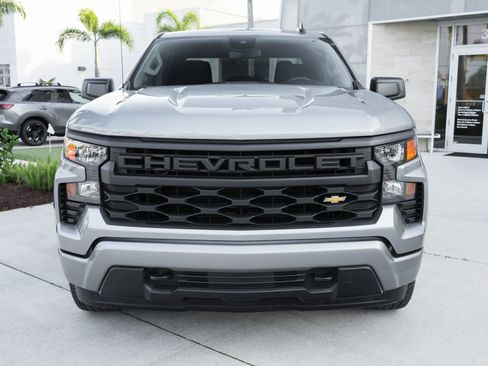 Used 2025 Chevrolet Silverado 1500 Custom AWD/4WD image 4