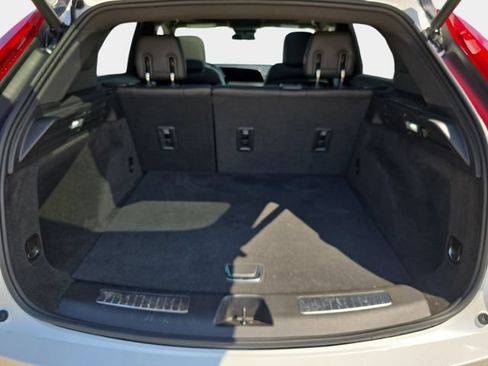 Used 2024 Cadillac XT4 Premium Luxury AWD/4WD image 14