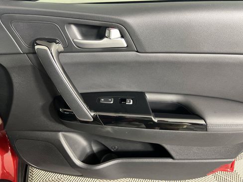Used 2021 Kia Sportage S w/ S FWD Premium Package image 24