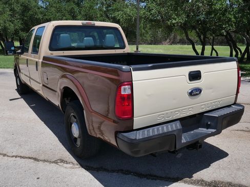 Used 2015 Ford F350 XL RWD image 4