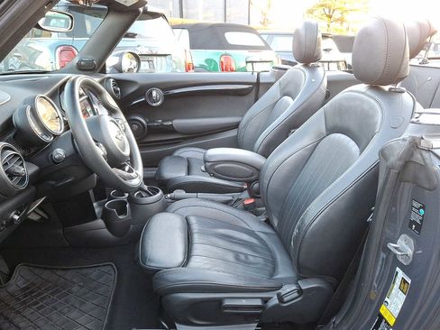 Used 2019 MINI Cooper S image 11