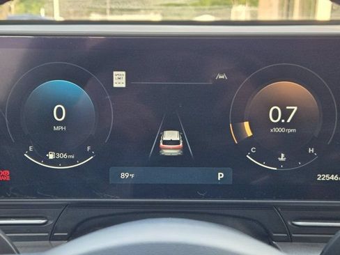 Certified 2025 Hyundai Kona Limited AWD/4WD image 15