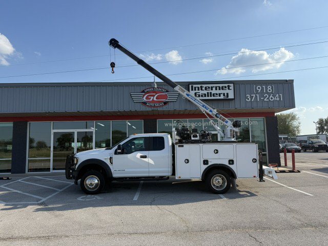 Used 2019 Ford F550 4x4 SuperCab Super Duty image 1