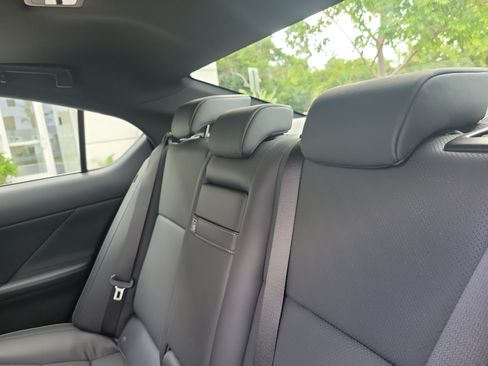 Used 2024 Lexus IS 300 w/ Comfort Package RWD image 11