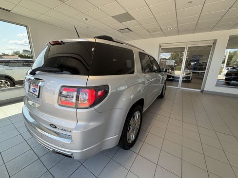 Used 2016 GMC Acadia Denali AWD/4WD image 7