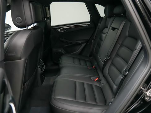 New 2026 Porsche Macan S image 18