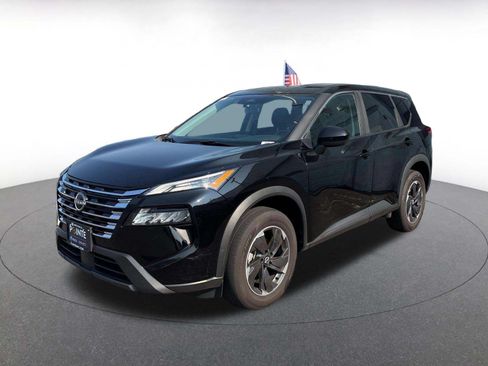 Used 2025 Nissan Rogue SV AWD/4WD image 4