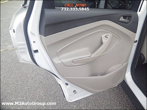 Used 2017 Ford Escape SE AWD/4WD image 34