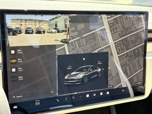 Used 2021 Tesla Model S Plaid AWD/4WD image 25