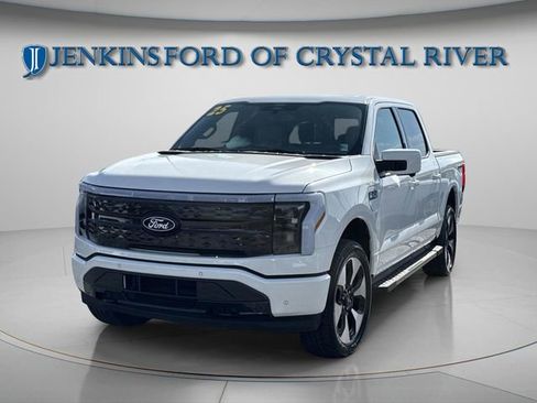 New 2025 Ford F150 Lightning Platinum image 3
