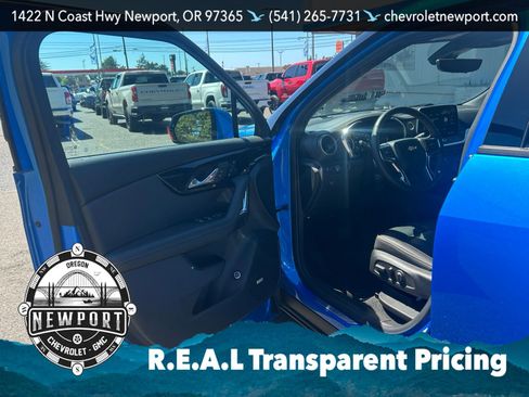 Used 2024 Chevrolet Blazer Premier w/ Driver Confidence II Package AWD/4WD image 12