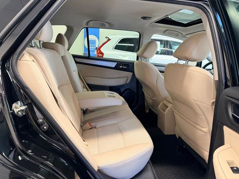 Used 2016 Subaru Outback 2.5i Premium image 29