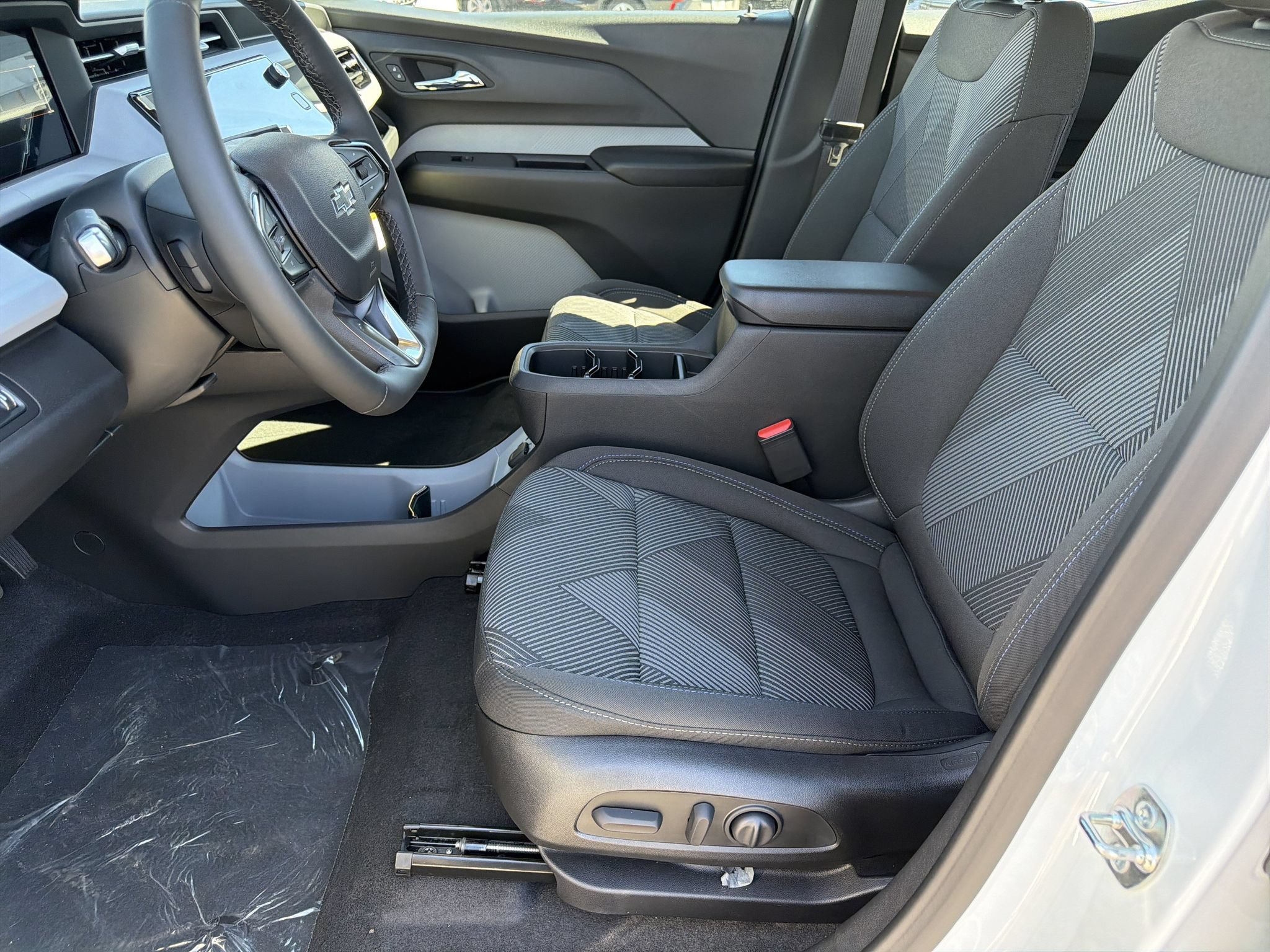 New 2027 Chevrolet Bolt LT FWD image 22