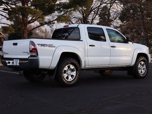 Used 2014 Toyota Tacoma PreRunner image 5