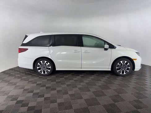 Used 2026 Honda Odyssey Elite image 6