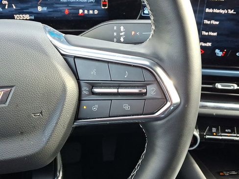 Used 2025 Chevrolet Equinox EV LT w/ Convenience Package image 20