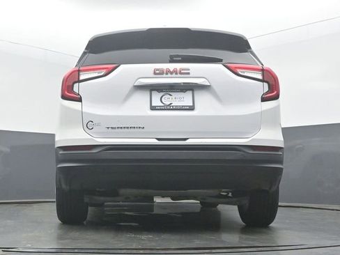 Used 2023 GMC Terrain SLE w/ Driver Convenience Package FWD image 48
