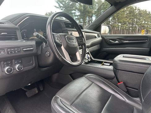 Used 2022 GMC Yukon Denali image 15