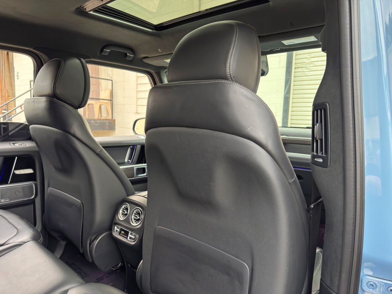 Used 2023 Mercedes-Benz G 550 image 39