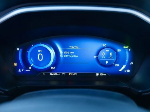 Used 2020 Ford Escape SE Sport image 18