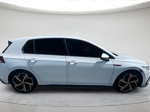 Used 2024 Volkswagen GTI SE FWD image 5