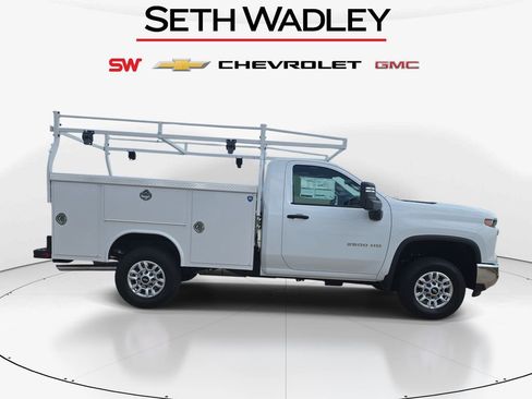 New 2025 Chevrolet Silverado 2500 W/T RWD image 8
