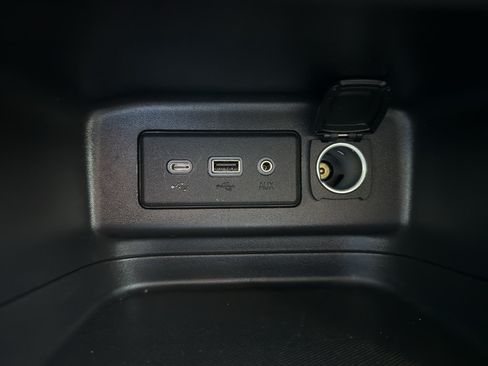 Used 2022 Chevrolet Equinox LT AWD/4WD image 28
