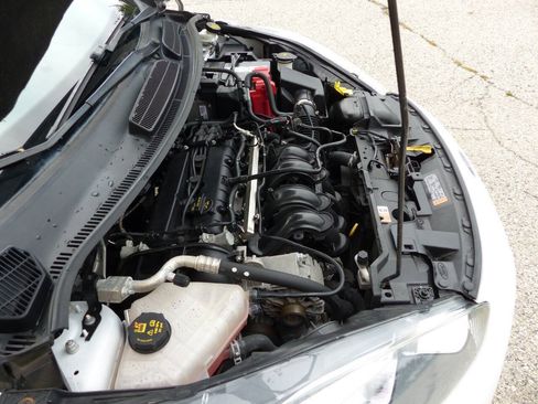 Used 2019 Ford Fiesta SE FWD image 18