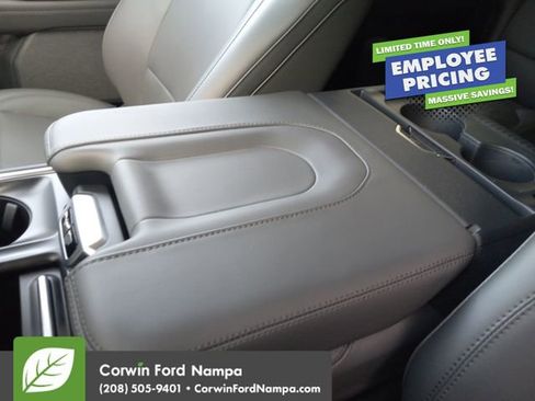 New 2026 Ford Expedition Max Active AWD/4WD image 18