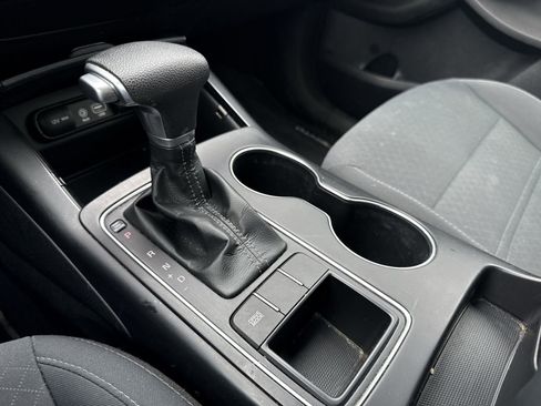 Used 2019 Kia Sorento L FWD image 18