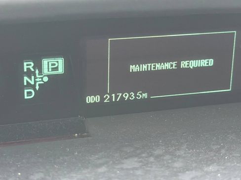 Used 2014 Toyota Prius Three w/ Solar Roof Package FWD image 42