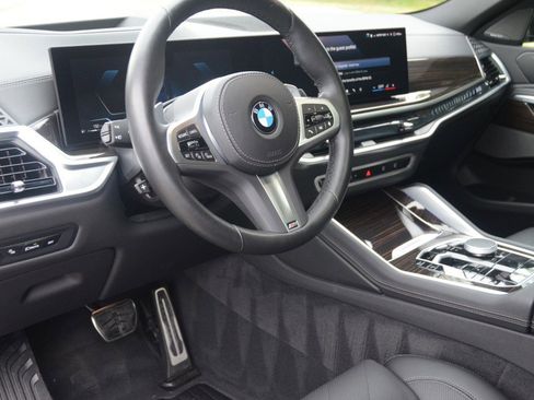Used 2025 BMW X6 xDrive40i image 19