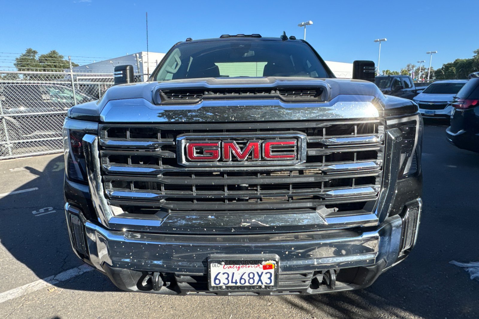 Used 2024 GMC Sierra 3500 SLE w/ SLE Convenience Package RWD image 2