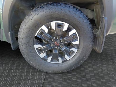 Used 2024 Nissan Frontier Pro-X w/ Pro Convenience Package RWD image 14