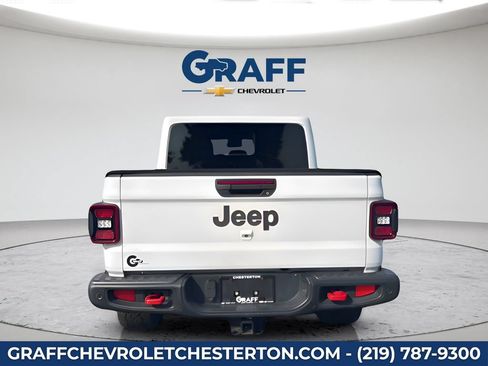 Used 2021 Jeep Gladiator Rubicon AWD/4WD image 6