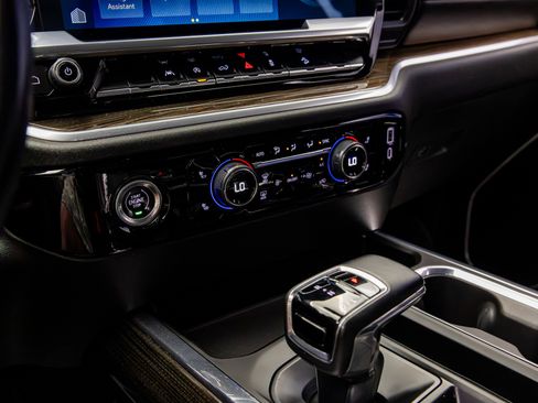 Used 2023 Chevrolet Silverado 1500 RST image 50