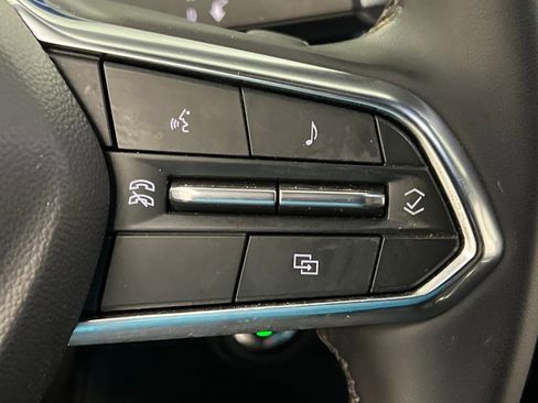 Used 2025 Chevrolet Suburban Z71 image 47